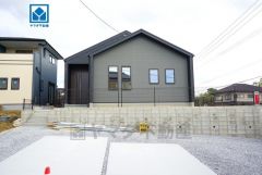 駐車もらくらくの敷地面積60坪以上。快適でゆとりのある生活空間で新生活を始めましょう^^