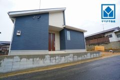 西鉄天神大牟田線「朝倉街道」駅自転車で約12分（1.9ｋｍ）