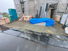 駐車スペースはゆとりある4台分を確保。マイカー用に、お客さま用に、余裕を持ってご利用いただけます。