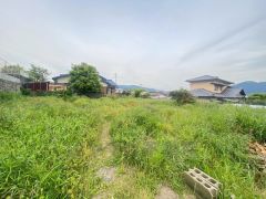 上大隈公園まで徒歩7分。小さなお子様と一緒に楽しめます＾＾建築条件なし。土地面積50坪以上。福北ゆたか線「門松」駅徒歩17分＾＾