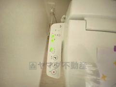温水洗浄便座リモコン。