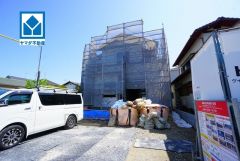 敷地面積広々55坪以上。並列駐車2台とOP1台。西鉄バス大野南小学校前停徒歩3分＾＾