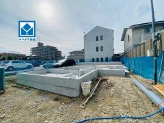 駐車2台。西鉄春日原駅：徒歩13分。JR春日駅徒歩19分。コンビニ徒歩5分＾＾スーパー徒歩3分＾＾