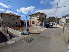 お気に入りの家具とインテリアでステキな部屋を作りましょう。