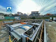 イオン福岡まで車で約14分（4.2ｋｍ）ショッピングや映画鑑賞等楽しめます＾＾