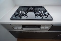3口コンロなので、効率よく調理ができます。毎日のお料理が楽しくなりますね。