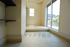 タタミコーナーにつながるマルチエントランスはシューズインクロークとしても活躍します＾＾