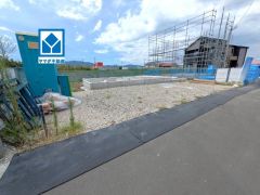 スーパー・コンビニ・ドラッグストアまで徒歩12分圏内＾＾周辺環境充実。