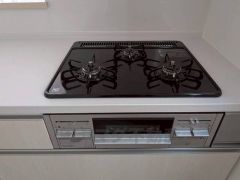 3口コンロなので、効率よくお料理が楽しめます。毎日のお料理も楽しくなりますね＾＾