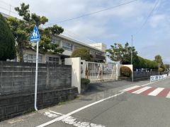 仲原小学校