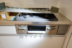 3口コンロなので、効率よくお料理が楽しめます。毎日のお料理も楽しくなりますね＾＾