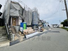 2025年5月撮影写真。 2025年7月完成予定。 同一ハウスメーカー物件内覧可能です。お気軽にお問い合わせください＾＾