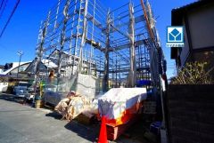 イオン二日市店まで車で約5分（1.5ｋｍ）