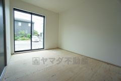 ＬＤＫに隣接する和室です。様々な使用用途で活躍しそうです。