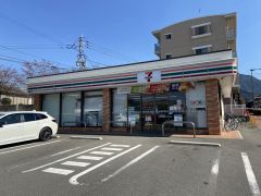 セブンイレブン　須恵レインボーロード店