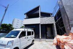 須恵ICまで車で約5分（1.4ｋｍ）遠出のお出かけに便利。快適でゆとりのある生活空間で新生活を始めましょう^^