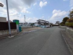 お気に入りの家具とインテリアでステキな部屋を作りましょう。