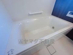 窓付き・浴室乾燥機で換気・雨の日の洗濯もばっちり＾＾