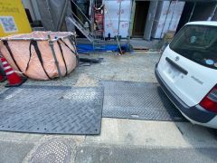 駐車スペースはゆとりある2台分を確保。マイカー用に、お客さま用に、余裕を持ってご利用いただけます。