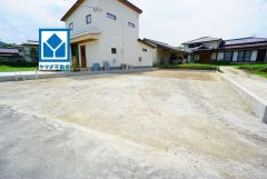 ＪＲ香椎線「宇美」駅徒歩12分＾＾西鉄バス「県民の森入口」停徒歩10分＾＾