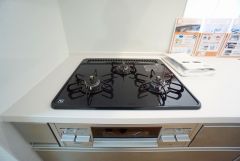 3口コンロなので、効率よくお料理が楽しめます。毎日のお料理も楽しくなりますね＾＾
