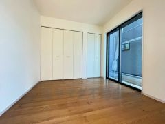 各部屋に収納が完備されているので、お荷物が多くなっても安心の設計です。