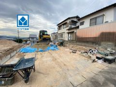 西鉄バス「旭ケ丘」停徒歩5分。ＪＲ鹿児島本線「水城」駅自転車で約12分（1.9ｋｍ）通勤や通学に便利ですね＾＾