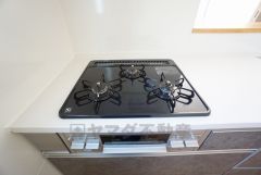 3口コンロなので、効率よくお料理が楽しめます。毎日のお料理も楽しくなりますね＾＾