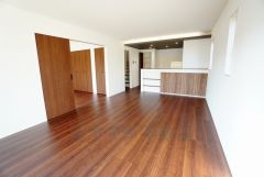 家族が集まる開放的なリビング。約17.6帖の大空間で毎日のお食事が楽しみです＾＾思い思いの時間を過ごしたり、家族みんなで食事をしたり、素敵な団らんの場になりますね。