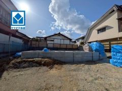 お気に入りの家具とインテリアでステキな部屋を作りましょう。