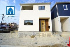 お気に入りの家具とインテリアでステキな部屋を作りましょう。お問合せお待ちしております＾＾