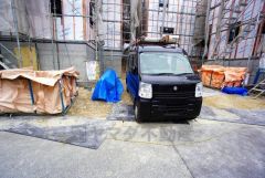 駐車スペースはゆとりある2台分を確保。マイカー用に、お客さま用に、余裕を持ってご利用いただけます。