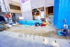 カースペースは並列2台分を確保。 ご夫婦で1台ずつ所有出来ます＾＾