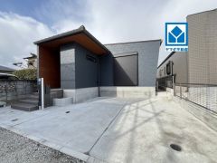 平屋＾＾LDK広々17.5帖。オール電化＾＾SIC・WIC・マルチルーム有り＾＾ 西鉄バス「都府楼公民館前」停まで徒歩5分＾＾