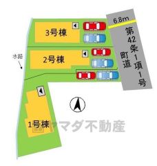 3号棟。カースペースは2台。並列駐車で駐車もスムーズにできます。