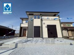 全居室南向きで日当たり良好。ＪＲ日田彦山線「田川後藤寺」駅徒歩15分。コンビニまで徒歩6分＾＾