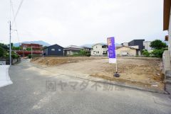 桜原小学校、宇美東中学校まで徒歩7分と通学が安心の距離です＾＾