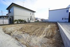 建築条件なし＾＾お好きなハウスメーカーでご希望のお家が建てられます。