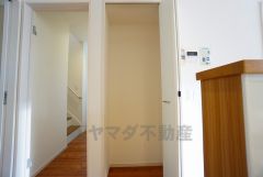 キッチン周りをスッキリさせてくれるパントリー＾＾