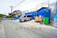 お気に入りの家具とインテリアでステキな部屋を作りましょう。