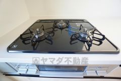 3口コンロなので、効率よくお料理が楽しめます。毎日のお料理も楽しくなりますね＾＾