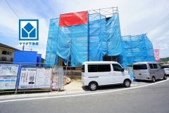 西鉄天神大牟田線「桜並木」駅まで徒歩約23分＾＾JR鹿児島本線「南福岡」駅まで徒歩約35分＾＾