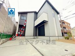 イオン二日市店まで車で約5分。ショッピングを楽しめます。西鉄天神大牟田線西鉄二日市駅まで徒歩13分。通勤や通学に便利です＾＾