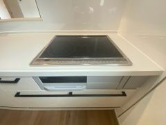 3口コンロなので、効率よくお料理が楽しめます。毎日のお料理も楽しくなりますね＾＾