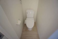 1階2階の2ヶ所にトイレがありますので、忙しい朝にもゆとりが生まれますね＾＾