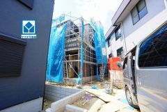 敷地面積約64坪。オール電化。西鉄バス西伊岐須停まで徒歩14分。穂波東IC入口（八木山バイパス）まで車で約9分。遠出のお出かけに便利＾＾