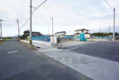 分譲地は通り抜けができない設計になっており、住民の方を中心とした利用となりますのでセキュリティ確保に繋がります。