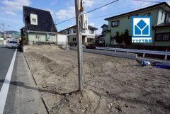 西鉄バス「田富」停徒歩4分。須恵ICまで車で約6分（1.7km）