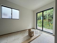 ＬＤＫに隣接する和室です。様々な使用用途で活躍しそうです。