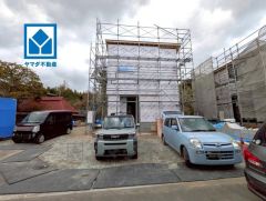 イオン穂波ショッピングセンターまで車で約4分（1.2ｋｍ）ゆめタウン飯塚まで車で約6分（1.9ｋｍ）お買い物に便利です＾＾